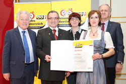 Verleihung des Qualitätszertifikates für Gesunde Gemeinden im Netzwerk durch Landeshauptmann Dr. Josef Pühringer, Gemeinde Bruck-Waasen